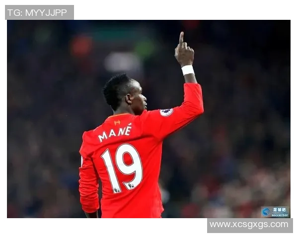 足球明星其马内的辉煌历程与对足球的热爱之路